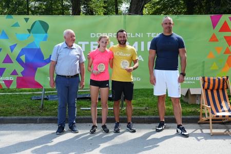 11 dobrodelni Trimmigo, obcinska prvakinja in prvak z zupanom in podzupanom, foto Pep (31)